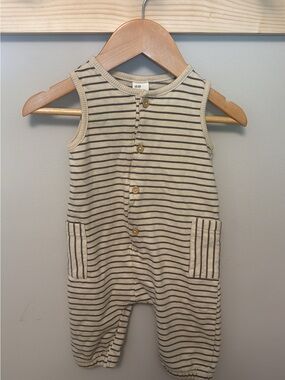 h&m playsuit